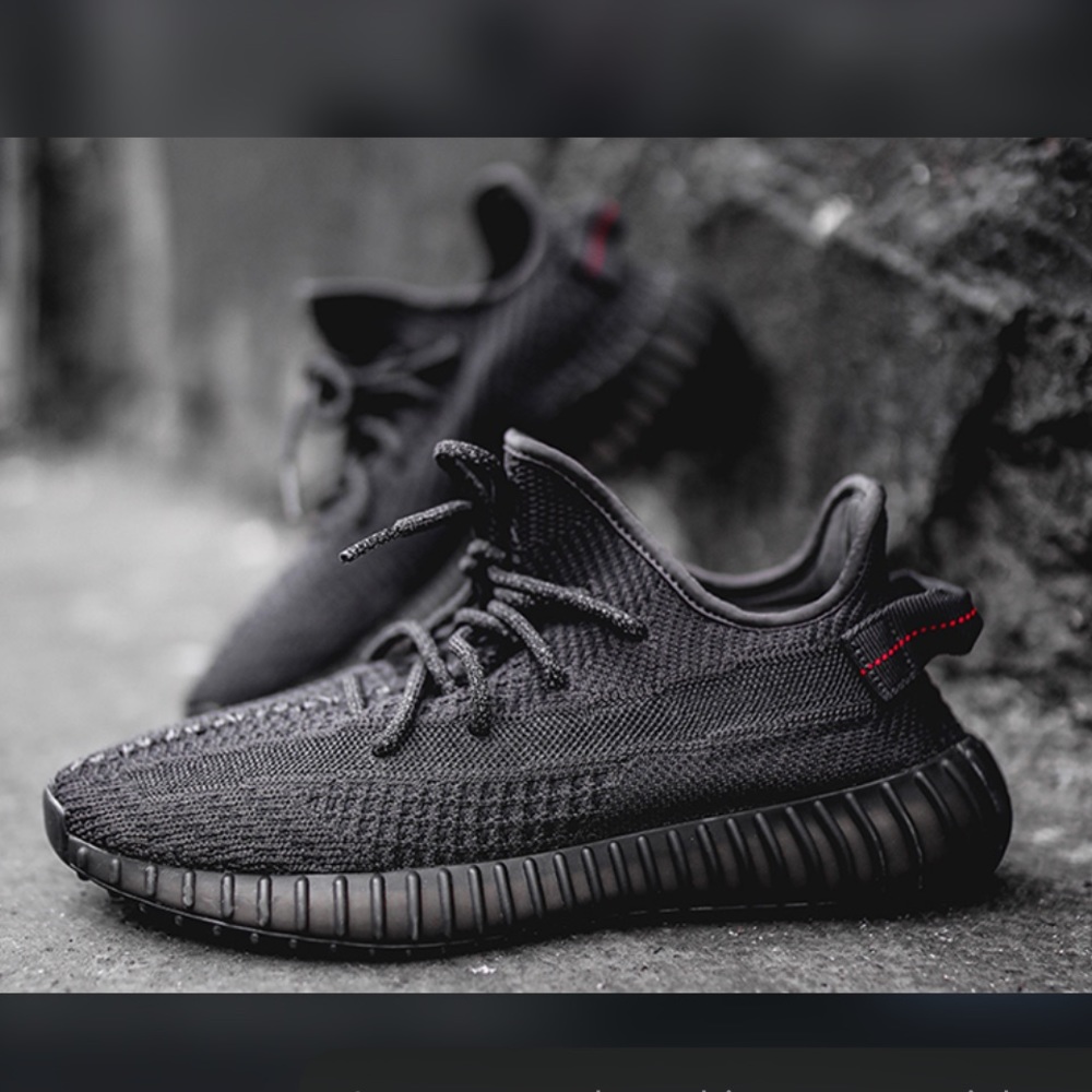 Yeezy Boost 350 V2
